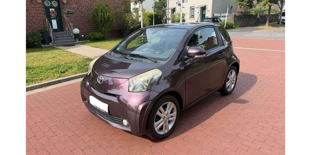 Toyota iQ 172.000 km 3.250 &euro; Essen 45329