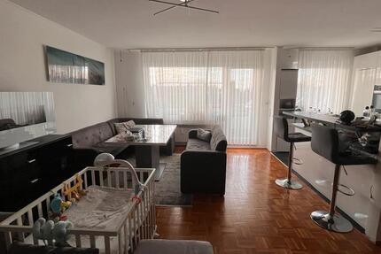 Geräumige lichtdurchflutete Wohnung zu verkaufen 3 zimmer