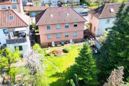 Ideal für 2-Familien! Leerstehendes Doppelhaus mit XXL-Garten in S-Obertürkheim!***