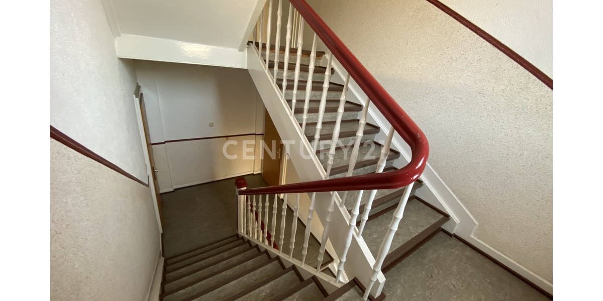 Sieben auf einen Streich! Solide Kapitalanlage - MFH mit 7 Einheiten - Voll vermietet! 14 zimmer