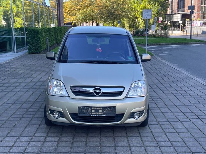 Opel Meriva 155.000 km 2.990 € Gelsenkirchen 45899