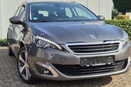 Peugeot 308 119.000 km 6.900 € Essen 45356