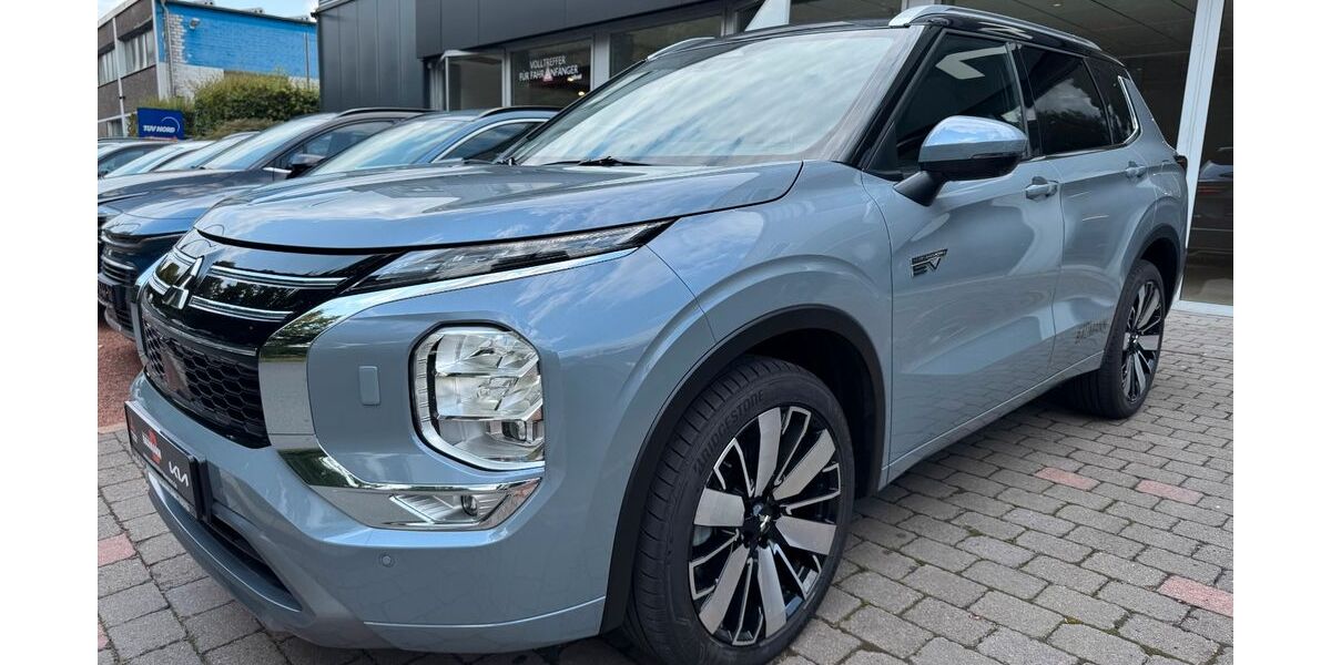 Mitsubishi Outlander 2.501 km 54.900 &euro; Dorsten 46282