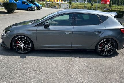 Seat Leon 91.000 km 22.999 &euro; Oberhausen 46147