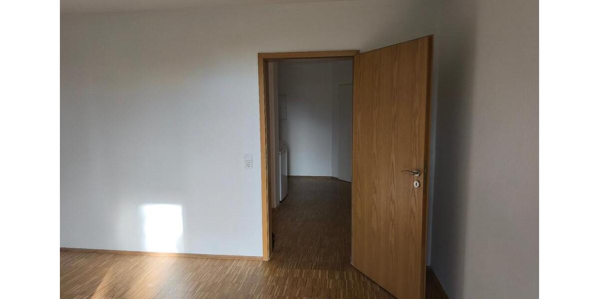 Etagenwohnung Schwerte - 2 Zimmer, 84 m&sup2;, 230.000&euro; | Angebot:27536158