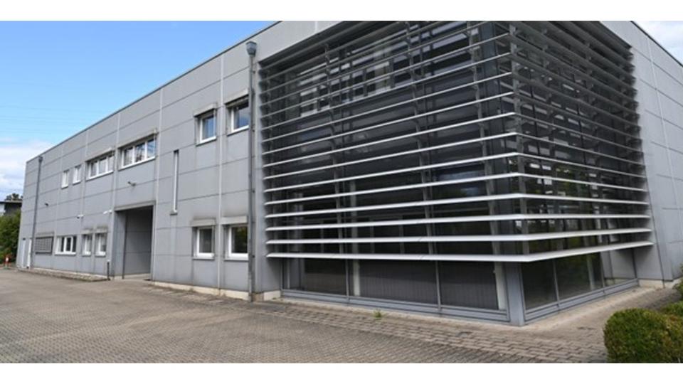 moderne Hallenfläche (Lager, Büro) in Herne-Nord (250, 500 qm) zimmer