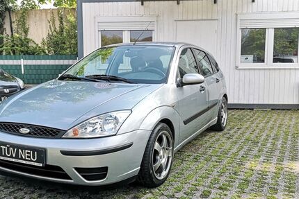 Ford Focus 207.000 km 2.350 € Oberhausen 46149