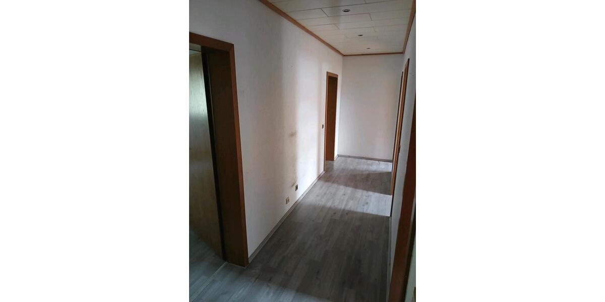 Dachgeschoßwohnung Gladbeck Alt-Rentfort - 3.5 Zimmer, 82 m&sup2;, 900&euro; | Angebot:26591576