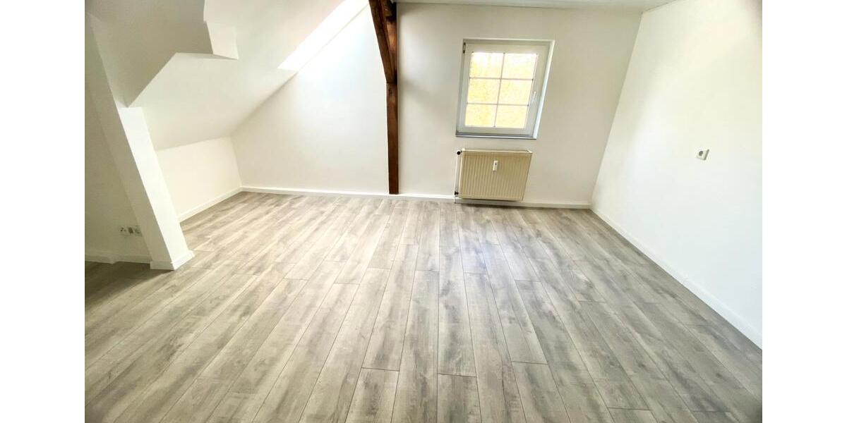 Einfamilienhaus Herdecke - 6.5 Zimmer, 210 m&sup2;, 1.850&euro; | Angebot:26703567