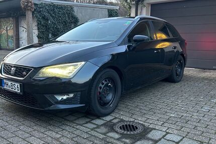 Seat Leon 155.000 km 8.900 &euro; Oberhausen 46149