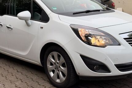 Opel Meriva 128.000 km 4.990 &euro; Lünen 44534
