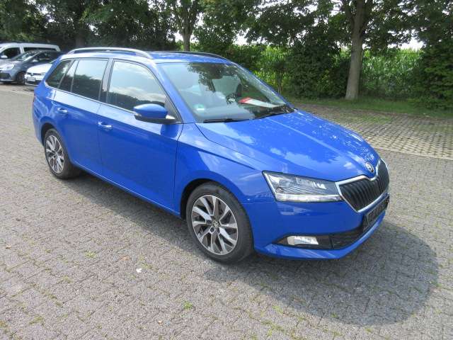 Skoda Fabia CLEVER Combi 1.0 TSI DSG NAVI AHK ALU APS SI 67.000 km 17.488 € Bergkamen 59192