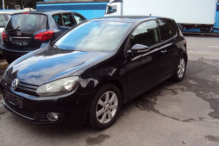 VW Golf 142.000 km 4.800 € Hagen 58091