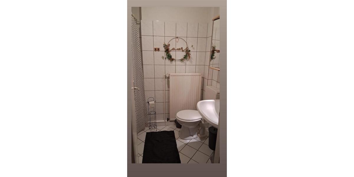 Etagenwohnung Wuppertal Arrenberg - 3 Zimmer, 70 m&sup2;, 620&euro; | Angebot:25794774