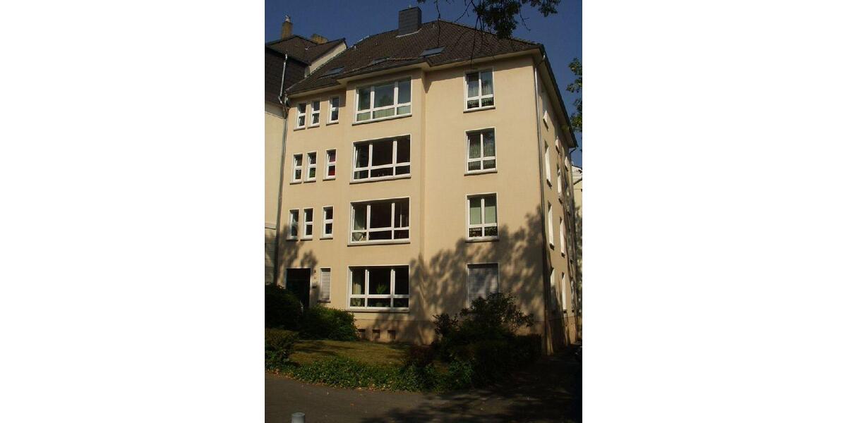 Dachgeschoßwohnung Essen Stadtbezirk II - 3 Zimmer, 81 m&sup2;, 955&euro; | Angebot:25720444