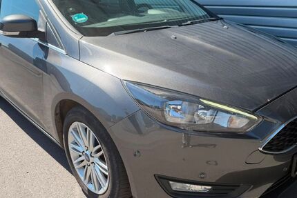 Ford Focus 118.622 km 6.999 &euro; Wuppertal 42285