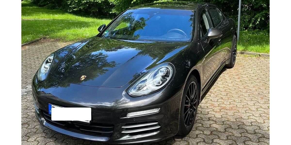 Porsche Panamera 69.300 km 48.990 &euro; Dortmund 44229