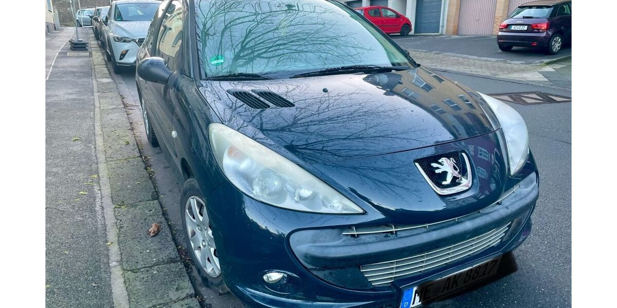 Peugeot 206 150.000 km 650 &euro; Wuppertal 42117