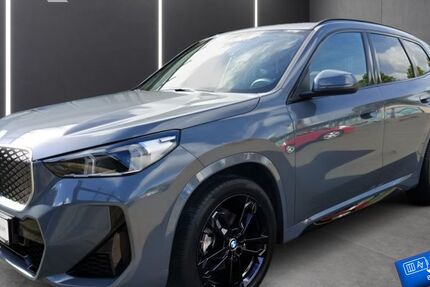 BMW iX1 9.586 km 44.490 &euro; Bottrop 46236