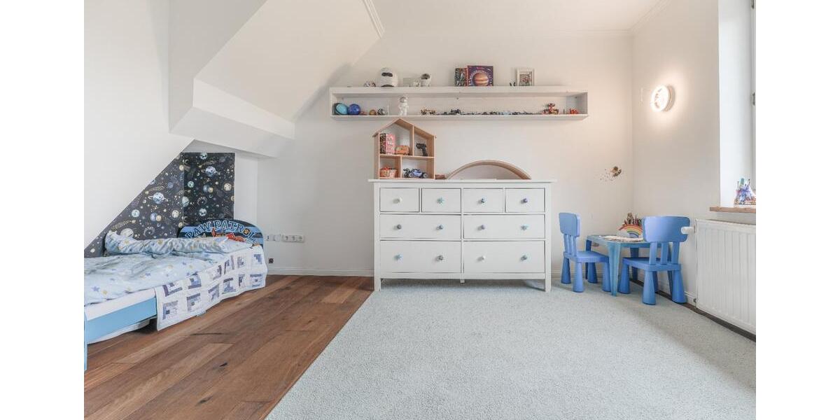 Doppelhaushälfte Essen Stadtbezirk VIII - 4 Zimmer, 127 m&sup2;, 2.150&euro; | Angebot:25657664