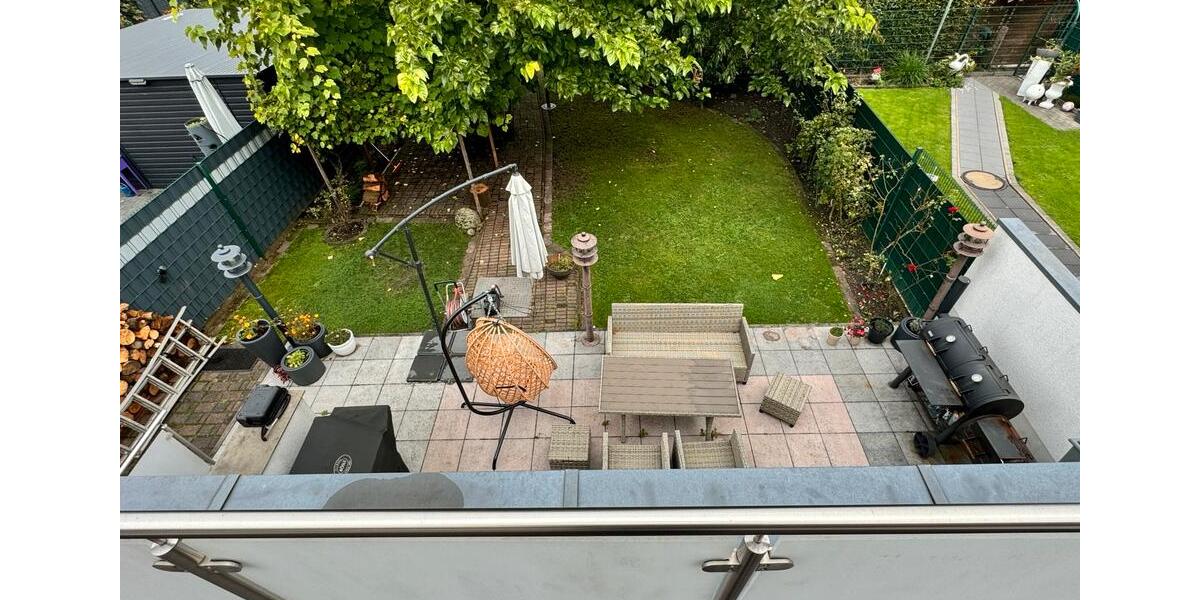 Reiheneckhaus Einfamilienhaus mit großem Garten & großer Garage zimmer