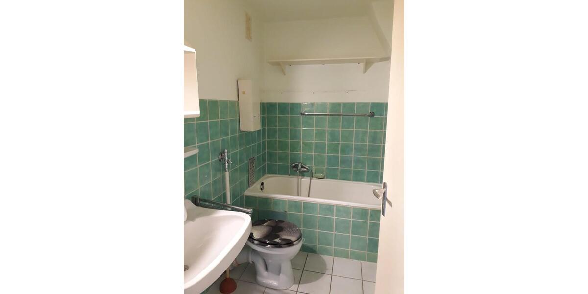 Dachgeschoßwohnung Gelsenkirchen Resse - 1 Zimmer, 40 m&sup2;, 320&euro; | Angebot:25361871