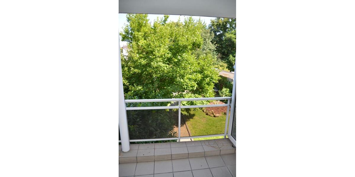 Helle 2,5 Zi-Komfortwohnung in ruhiger Lage, großer Sonnenbalkon, nahe Innenstadt - Etagenwohnung Bochum Innenstadt | Angebot:27567596