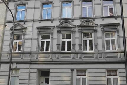 Eigentumswohnung im Denkmal geschützten Mehrfamilienhaus 3 zimmer