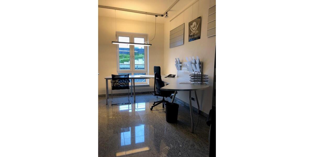 Gewerbeobjekt Holzwickede - 2&euro; | Angebot:24311582