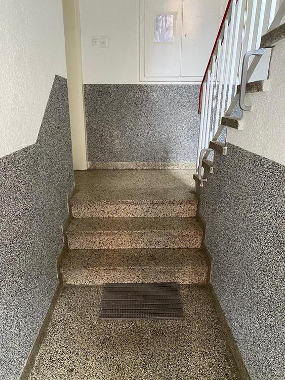 Mehrfamilienhaus mit 6 Wohnungen