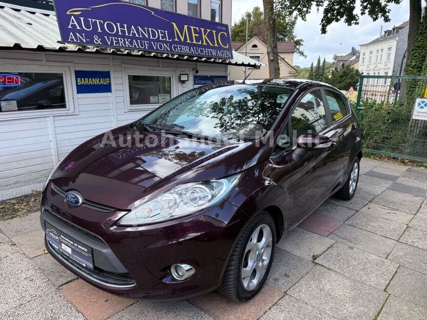 Ford Fiesta 122.500 km 4.899 € Dortmund 44263