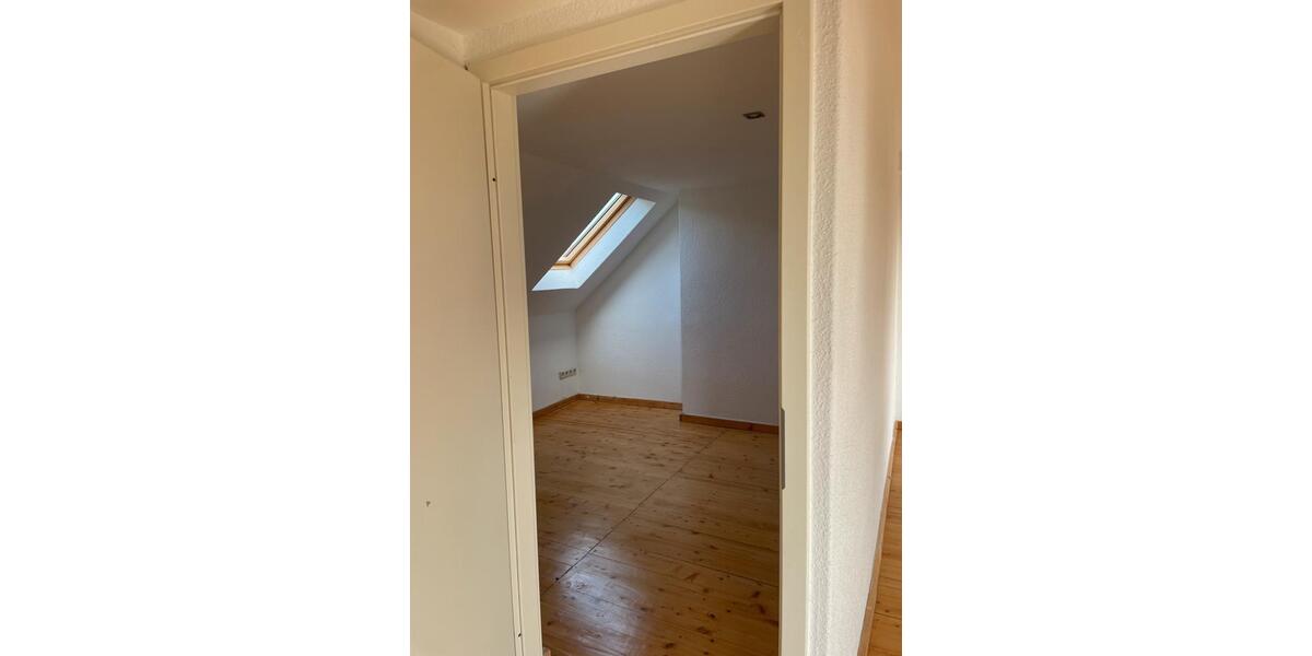 Maisonettenwohnung Dortmund Hombruch - 2.5 Zimmer, 135 m&sup2;, 1.050&euro; | Angebot:27595074