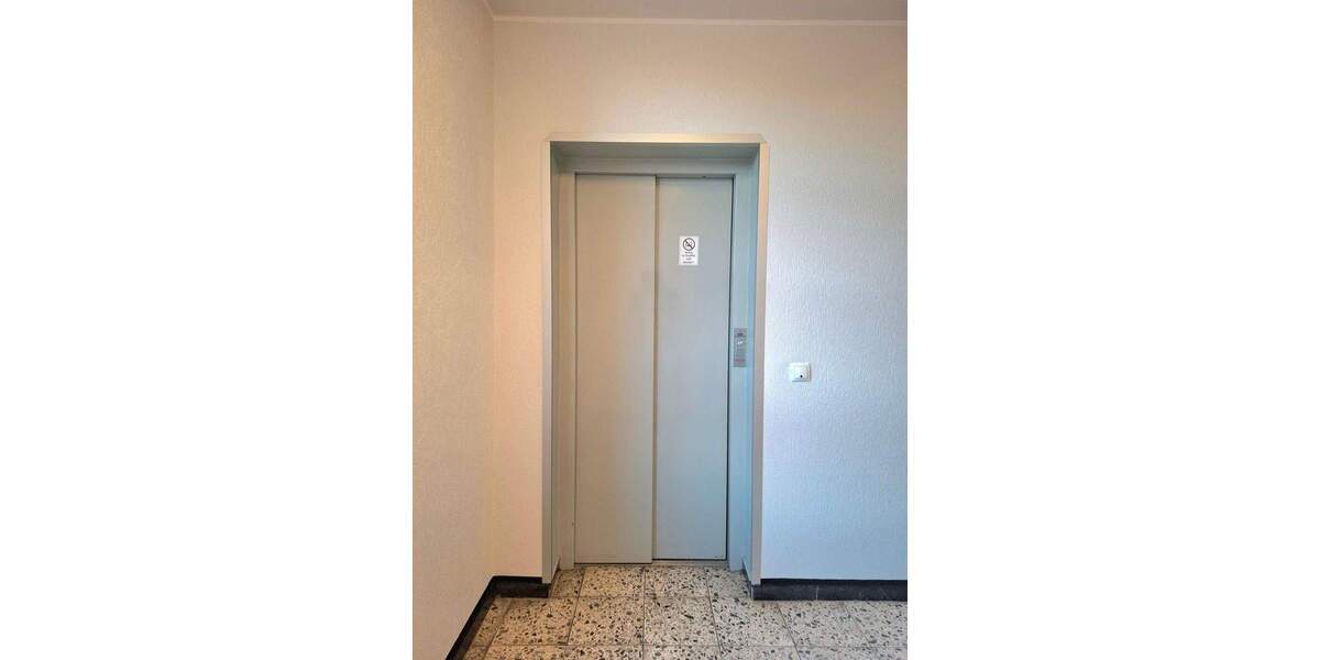 Etagenwohnung Witten Stockum - 3 Zimmer, 82 m&sup2;, 198.500&euro; | Angebot:24688539