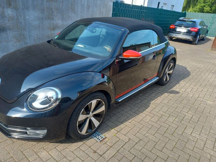 VW Beetle 33.800 km 19.900 € essen 45138