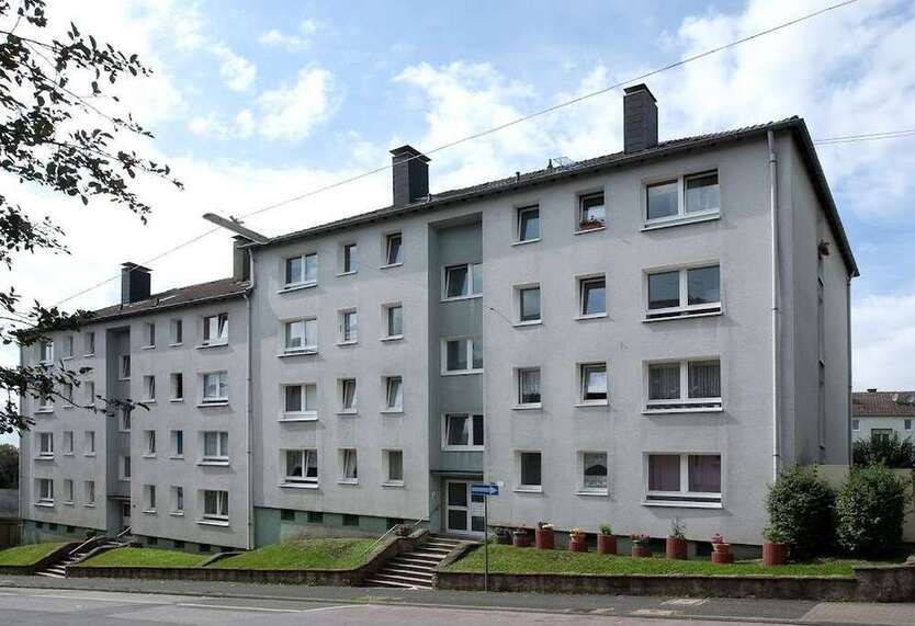 Wohnung zum Mieten in Wuppertal 380 € 51.93 m²