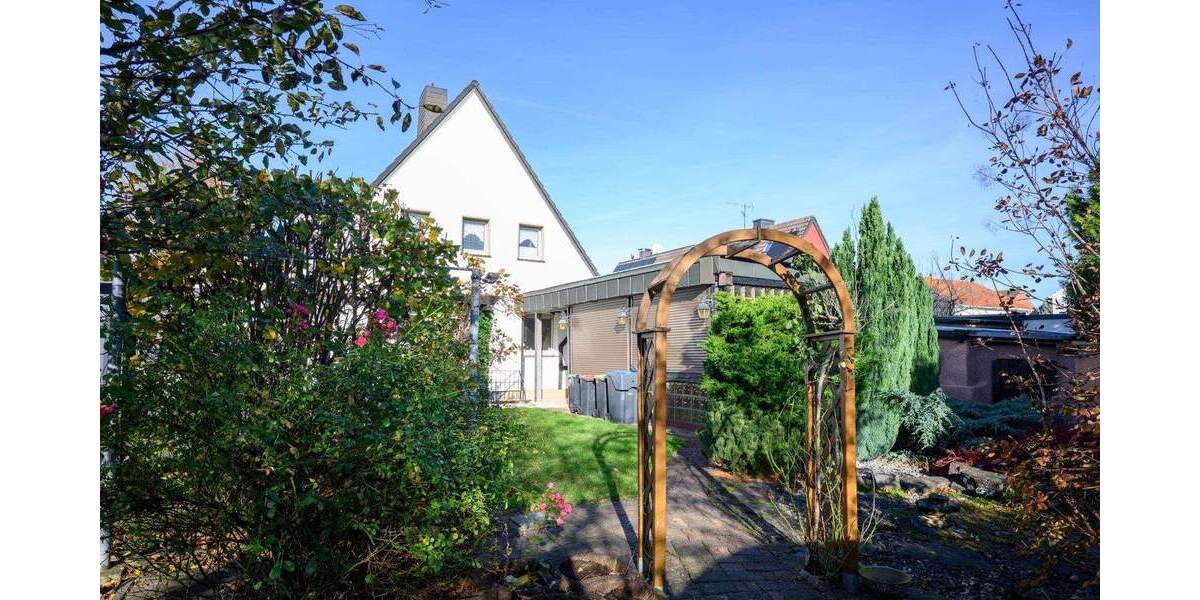 Vielseitiges Einfamilienhaus mit Einliegerwohnung in Lünen Niederaden 6 zimmer