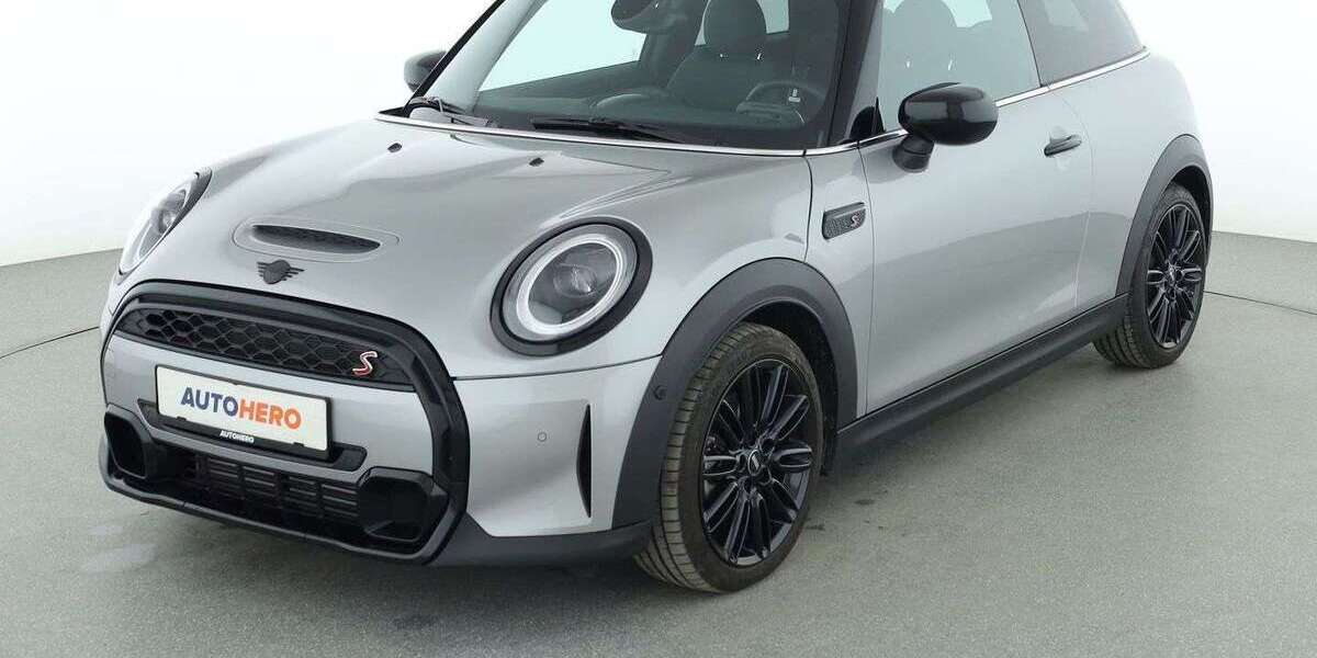 Mini Cooper S 2.855 km 31.860 &euro; Essen 45141