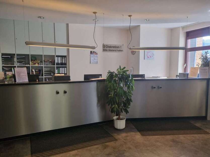 Büro in Wuppertal - Heckinghausen 4.365 € 485 m²