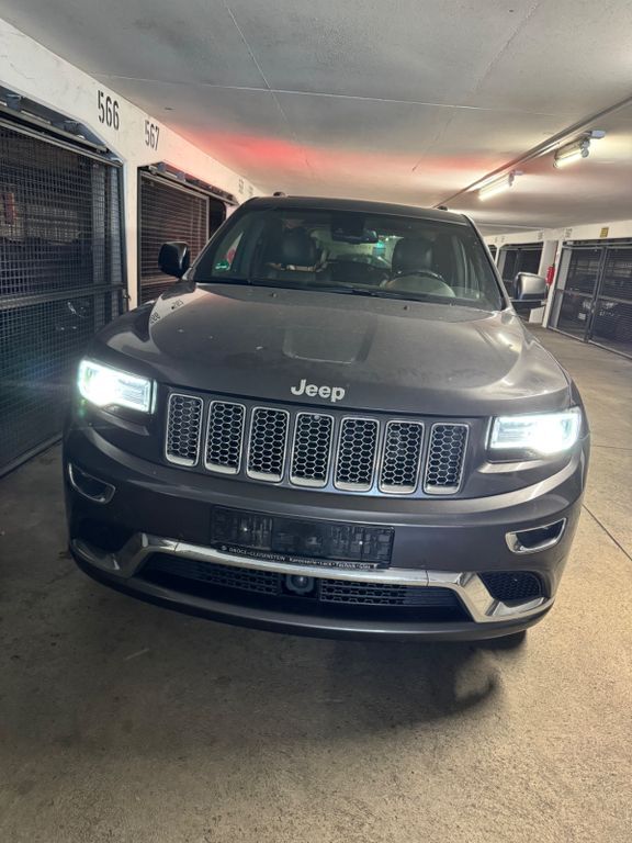 Grand Cherokee