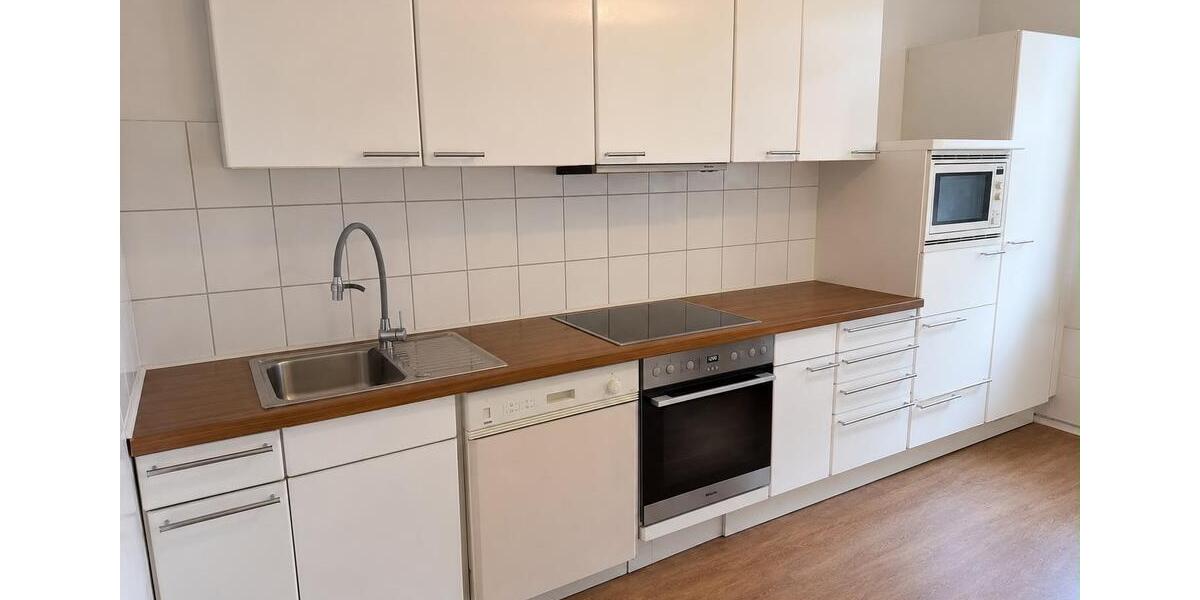 Etagenwohnung Hagen Hagen-Nord - 4 Zimmer, 125 m&sup2;, 875&euro; | Angebot:27536555