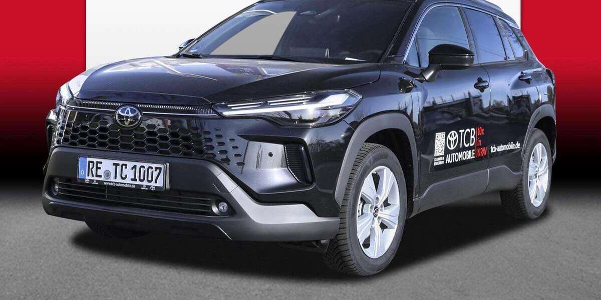 Toyota Corolla Cross 1.011 km 39.989 &euro; Oberhausen 46149