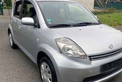 Daihatsu Sirion 145.000 km 1.999 € Herten 45701