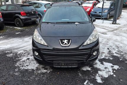 Peugeot 207 182.000 km 2.999 &euro; Dortmund 44147