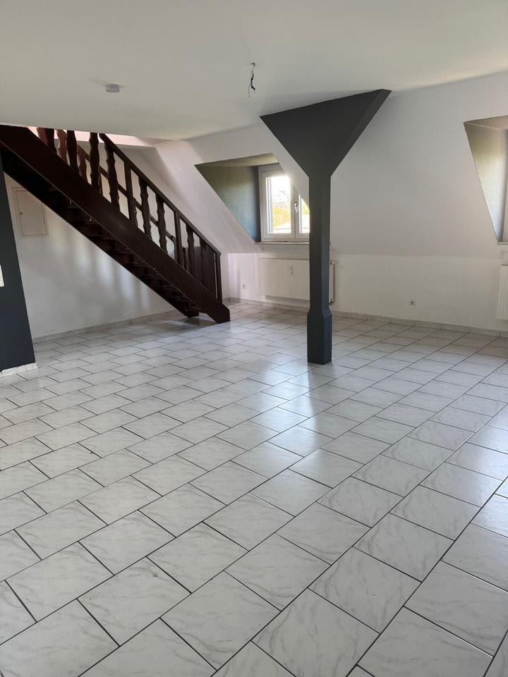 Große 5 Zimmer Maisonette Wohnung in Essen Borbeck