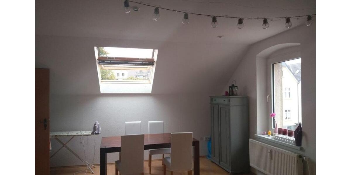 Dachgeschoßwohnung Bochum Bochum-Südwest - 3 Zimmer, 80 m&sup2;, 450&euro; | Angebot:26441280