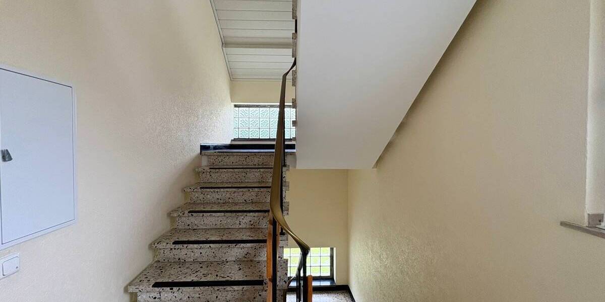 Mehrfamilienhaus, Wohnhaus Bochum Höntrop - 6 Zimmer, 186 m&sup2;, 690.000&euro; | Angebot:21893461