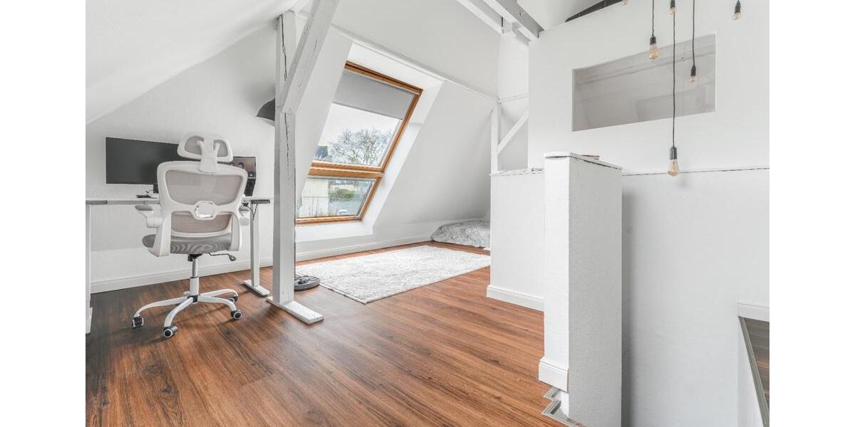 Doppelhaushälfte Essen Stadtbezirk VIII - 4 Zimmer, 127 m&sup2;, 2.150&euro; | Angebot:25657664