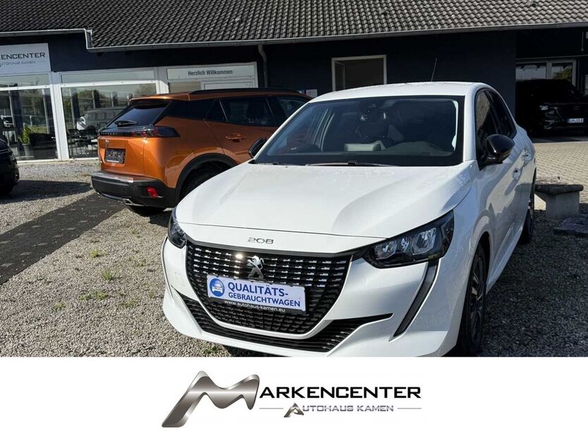 Peugeot 208 42.095 km 14.700 € Kamen 59174