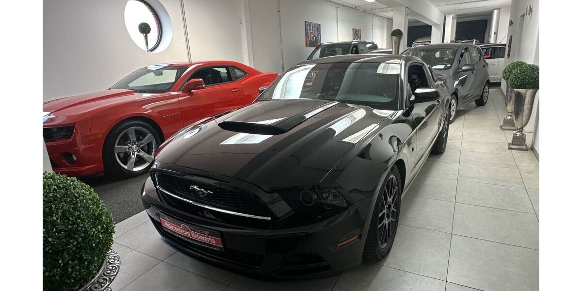 Ford Mustang 156.000 km 15.999 &euro; Schwerte 58239