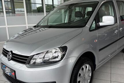 VW Caddy 156.407 km 8.890 &euro; Dortmund Innenstadt Ost 44143